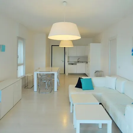 Excelsior * Линьяно-Саббьядоро